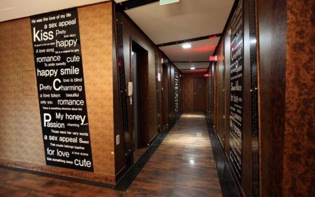 Brown Dot Hotel Sasang Renecite