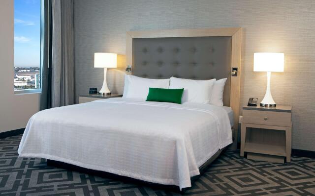 Homewood Suites by Hilton Los Angeles International Airport