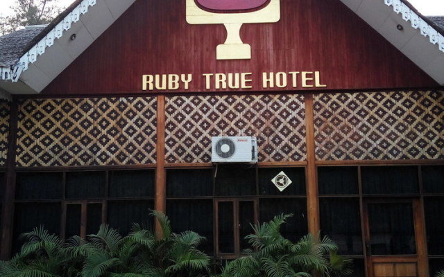 Royal Ruby Hotel