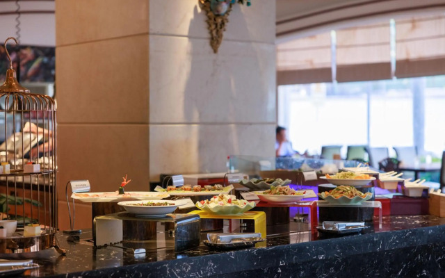 Grand Noble Hotel