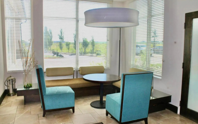 Hilton Garden Inn Edmonton International Airport