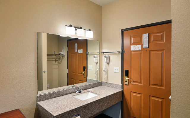 Rodeway Inn Carrollton I-35E
