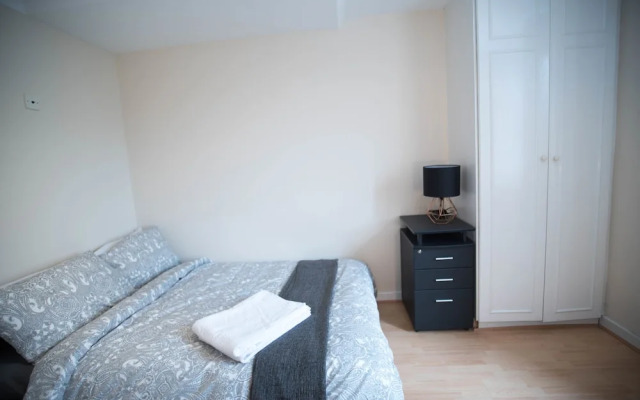 Cosy 2 bedroom Apartment Close to Hyde Park