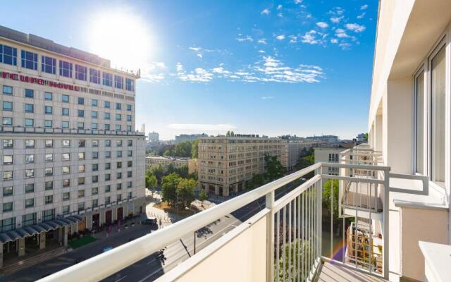 Apartments City Center Krucza by Renters