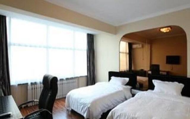 5CM Holiday Hotel