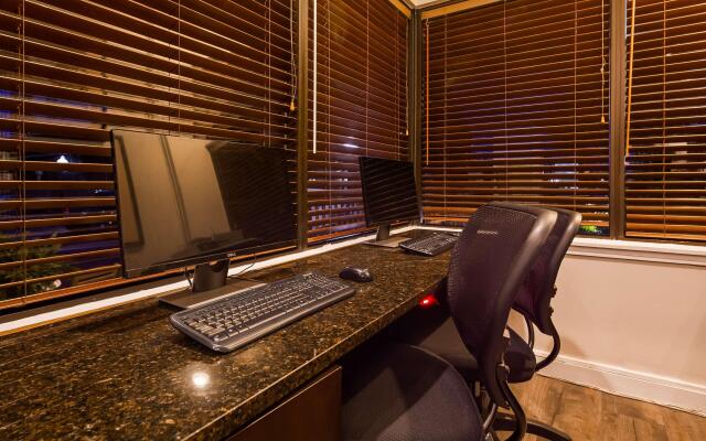 Best Western Plus Coastline Inn