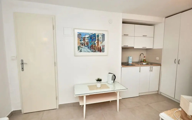 Sea Front - Free Parking - A5