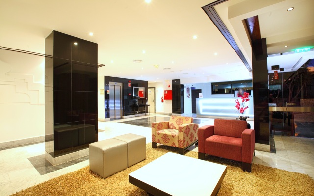 Topazio Vibe Beach Hotel & Apartments - Adults Friendly