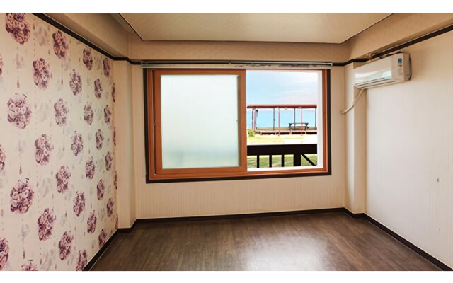 Yeongdeok Sea Pension