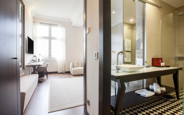 Quentin XL Potsdamer Platz Hotel