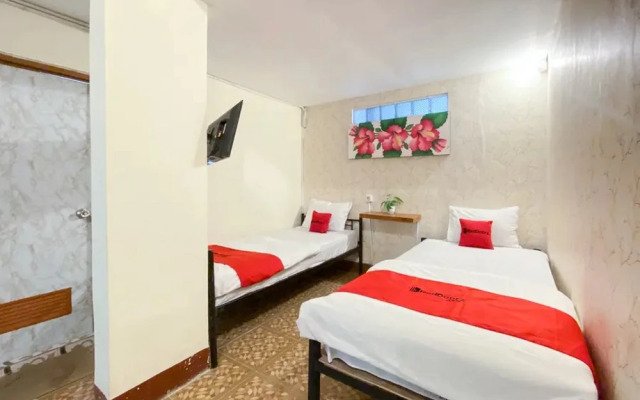 RedDoorz Syariah @ Prapen Jaya Surabaya