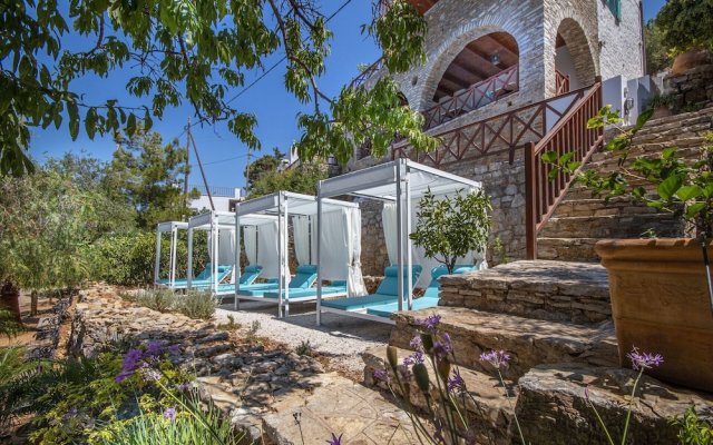 Captivating 6-bed Villa in Nimborio