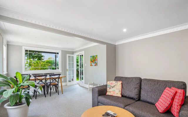 One-Bedroom Parnell Charmer