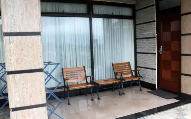 Seruni Hotel Family Room