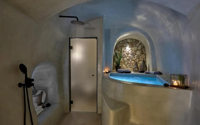 Floria Suites