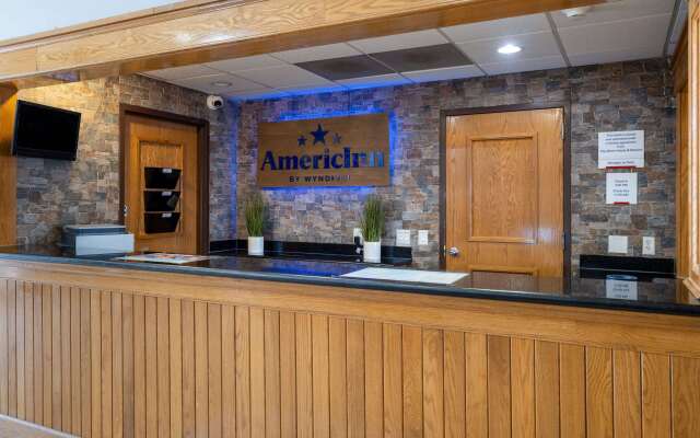 AmericInn by Wyndham Cedar Rapids North