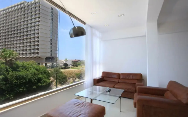 TLVSublet Hayarkon