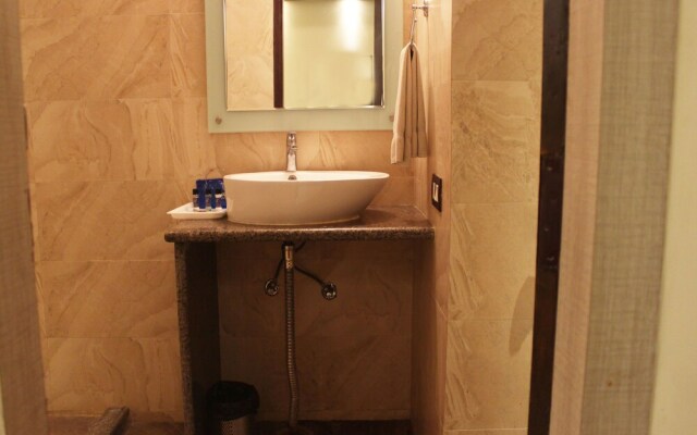 Capital O 4010 Puja Residency