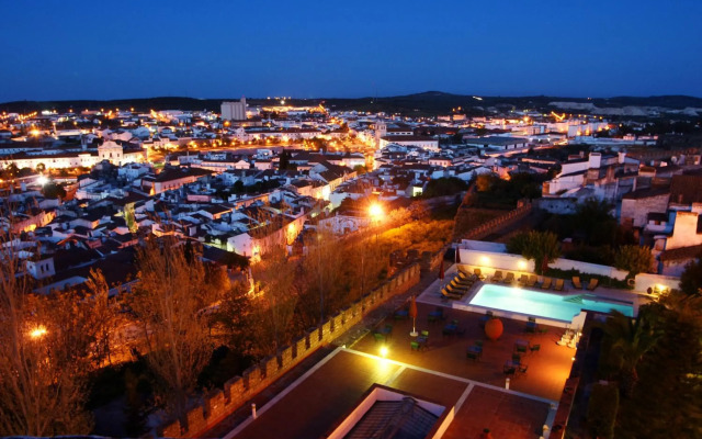 Pousada Castelo de Estremoz - Historic Hotel