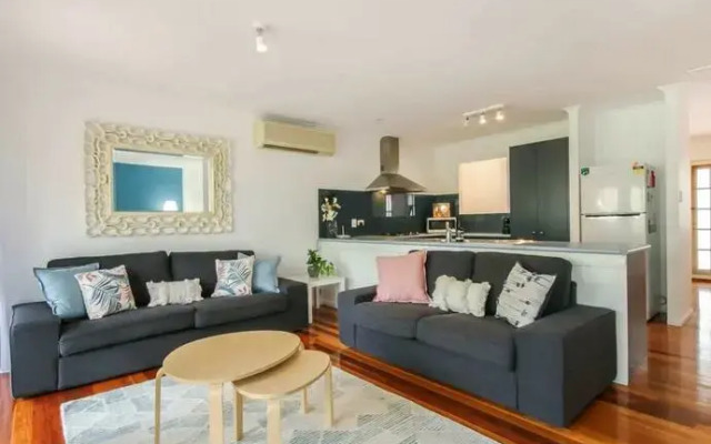 Stylish 3 Bedroom Family Home in Leafy Paddington