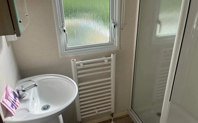 2 Bed Caravan Pets go Free at Heacham Beach