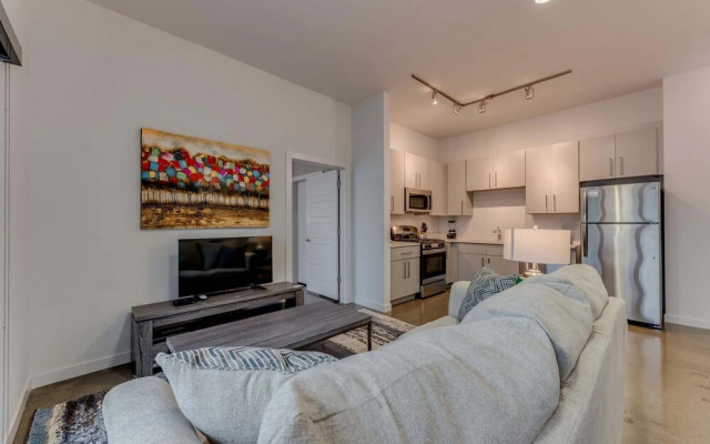 Stay Alfred at The James