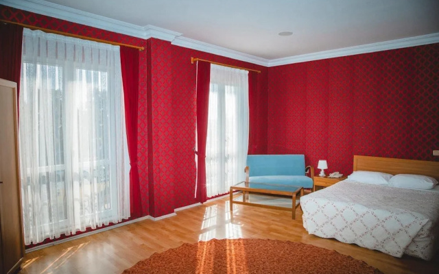Azim Otel