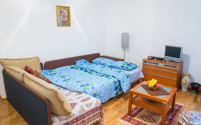 Centerpoint Studio Apartment