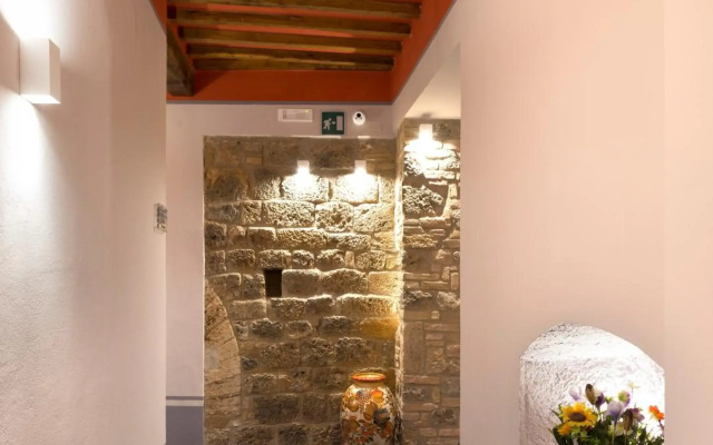 Hotel Leon Bianco