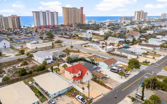 Pet Friendly Beach House - Sunset Escape