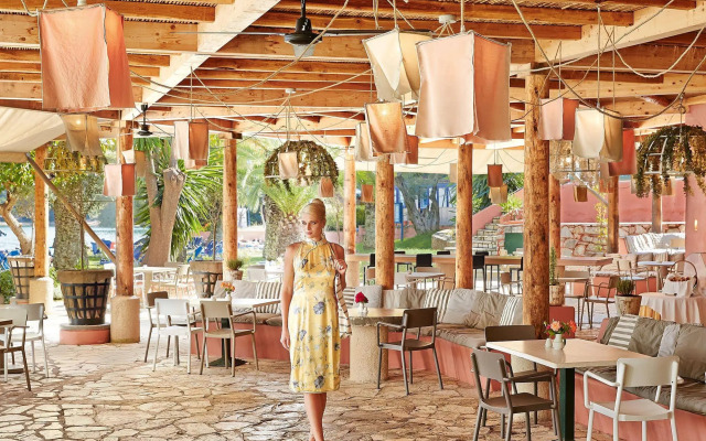 Grecotel-LUXME Daphnila Bay Dassia