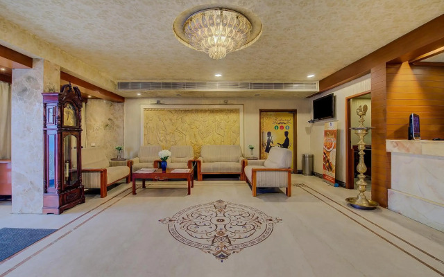 Metro Grand Hotel