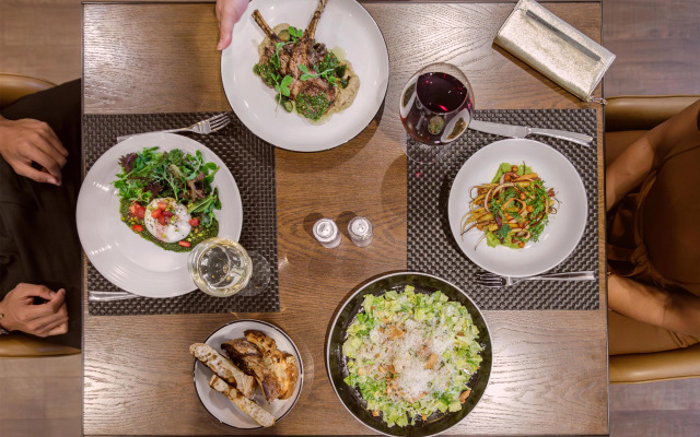 Hyatt Centric Chicago O'Hare