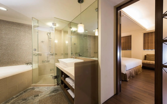 Shin Yuan Celeb Metro Hotel