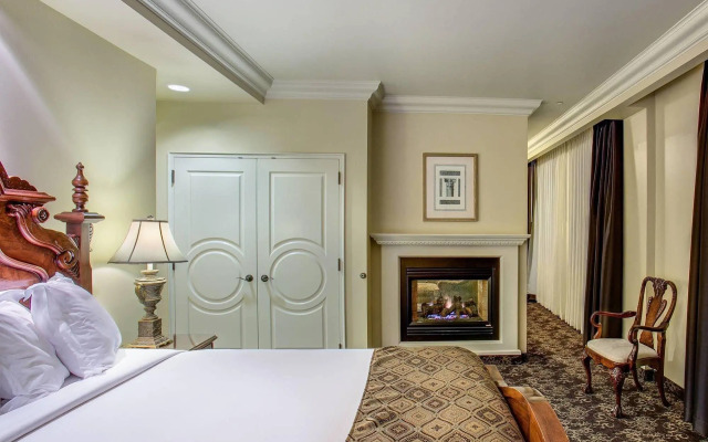 Davenport Hotel, Autograph Collection