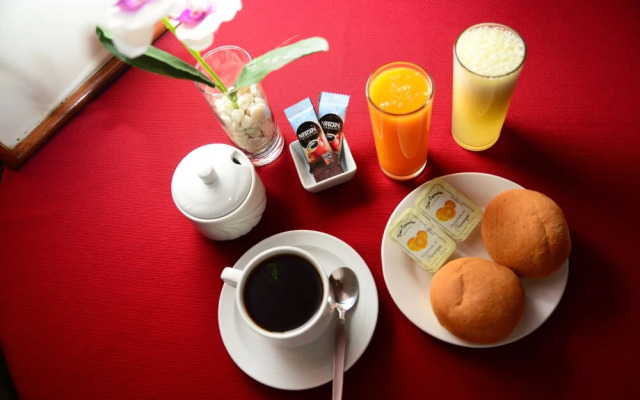 Yours Hotel Lifestyle