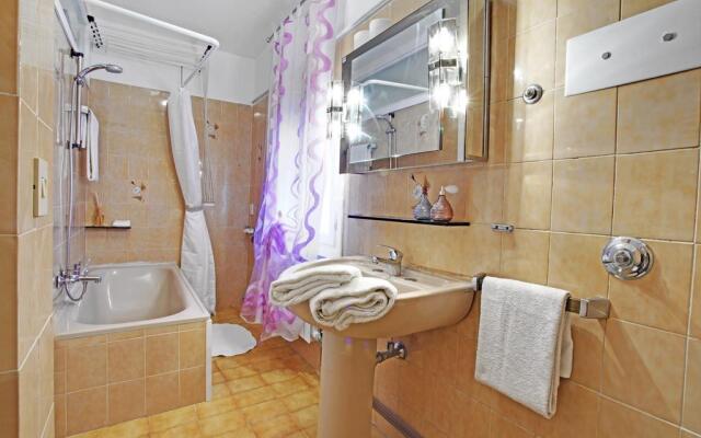 La Casa Di Gemma & Regina Oriente & Altalena di Francesca