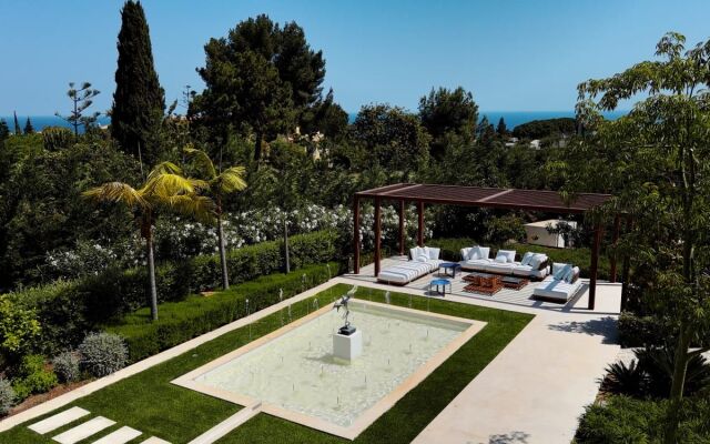 All About Villa Serenity