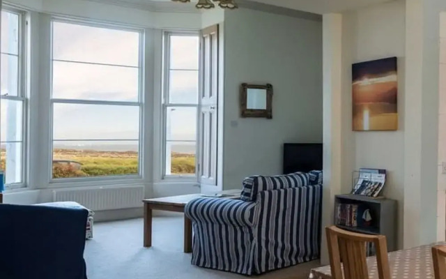 Tensea -charming 3-bed Apartment in North Berwick