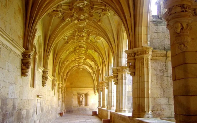 Hotel Real Monasterio de San Zoilo