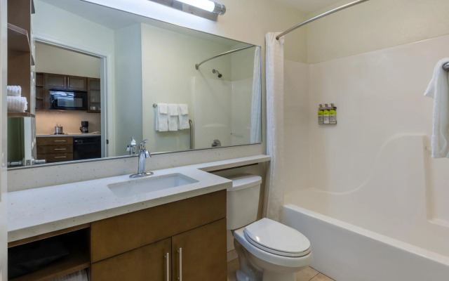 Candlewood Suites West Springfield by IHG