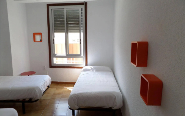 Russafa Youth Hostel