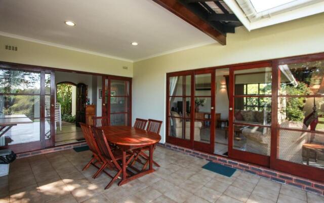 Selborne 4 Bedroom Delight ZPF19