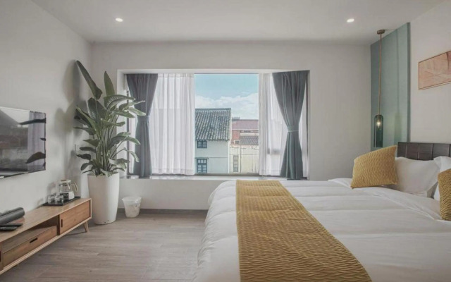 Amai Inn (Shanghai International Tourist Resort)