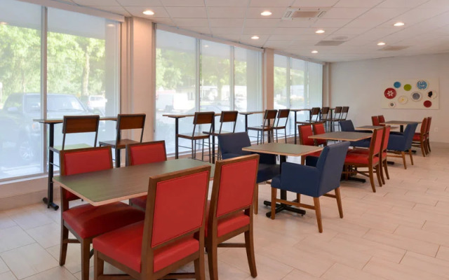 Holiday Inn Express Towson - Baltimore North