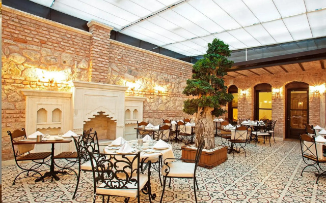 Celine Hotel