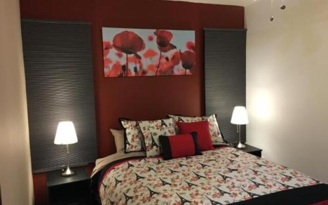 Fantastic & Cozy #5: Condo Close To the Beach