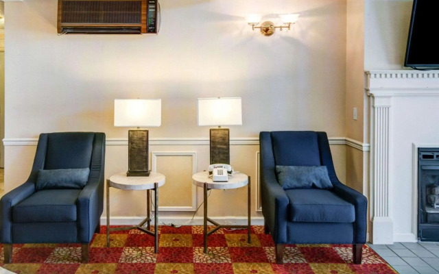 Comfort Inn Redding Near I-5