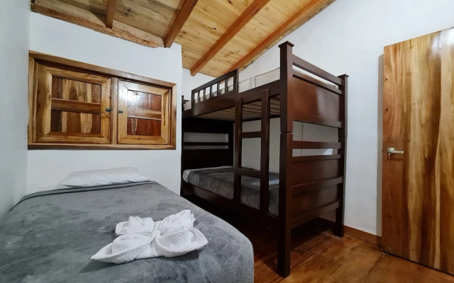 La Mercedes Cattaleya Hostal By MH