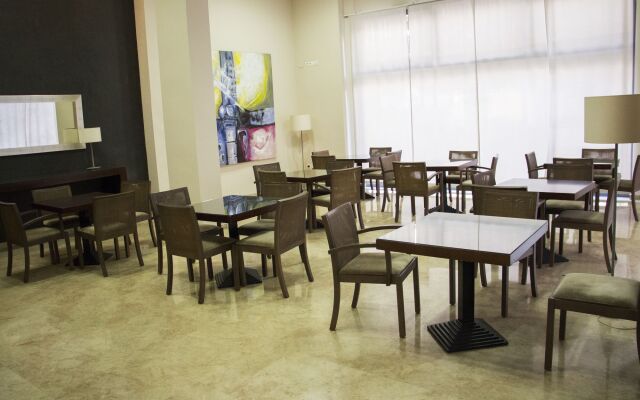 Apartamentos Plaza Picasso